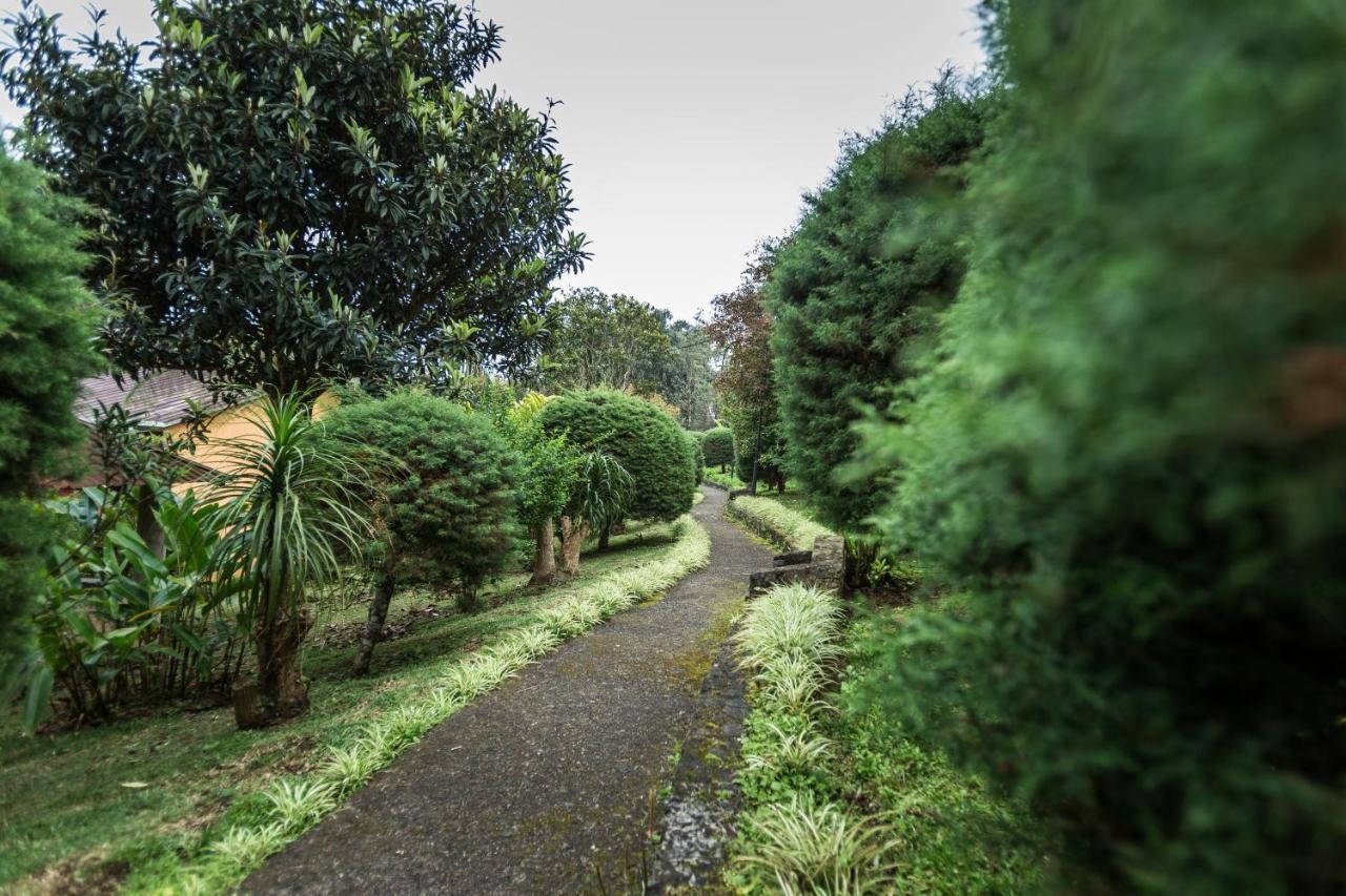 Park Hotel Santa Cruz Verapaz エクステリア 写真