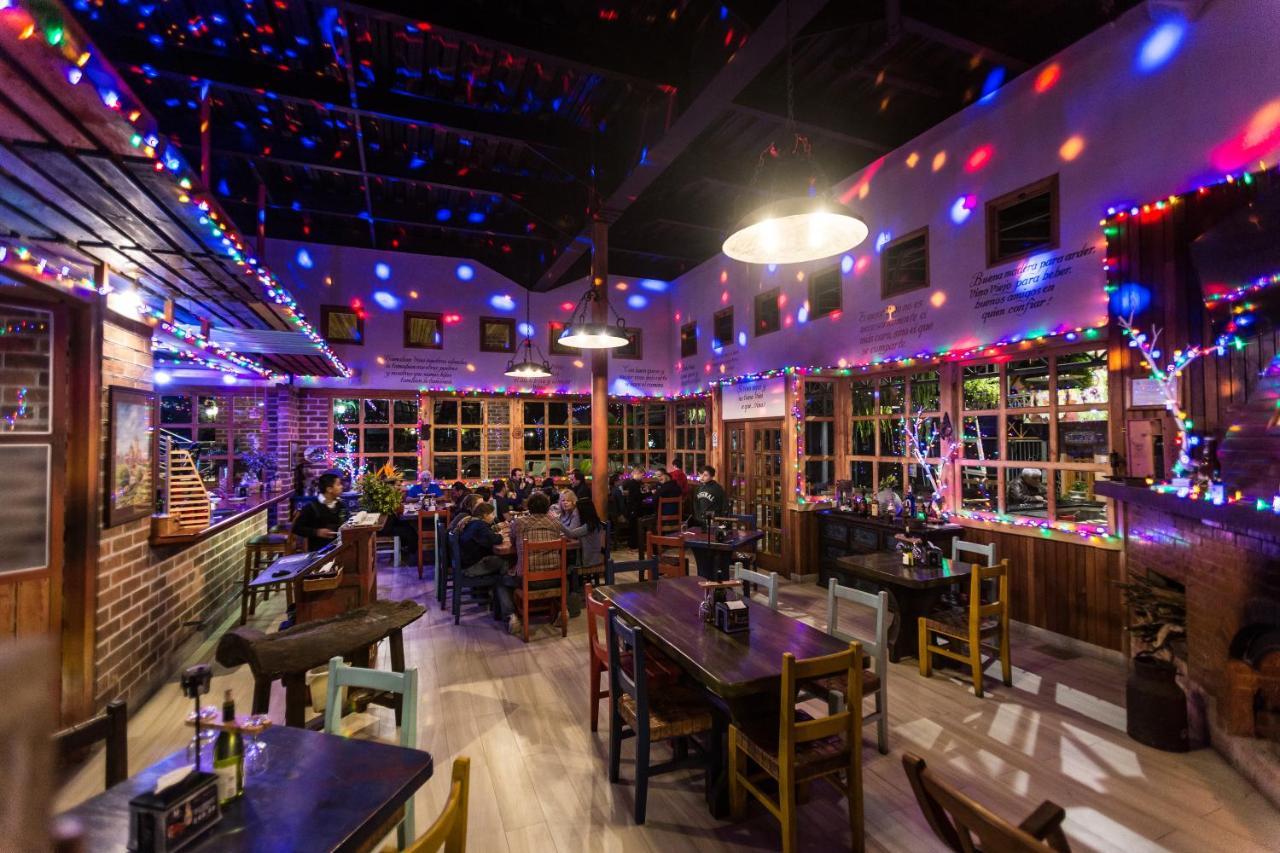 Park Hotel Santa Cruz Verapaz エクステリア 写真