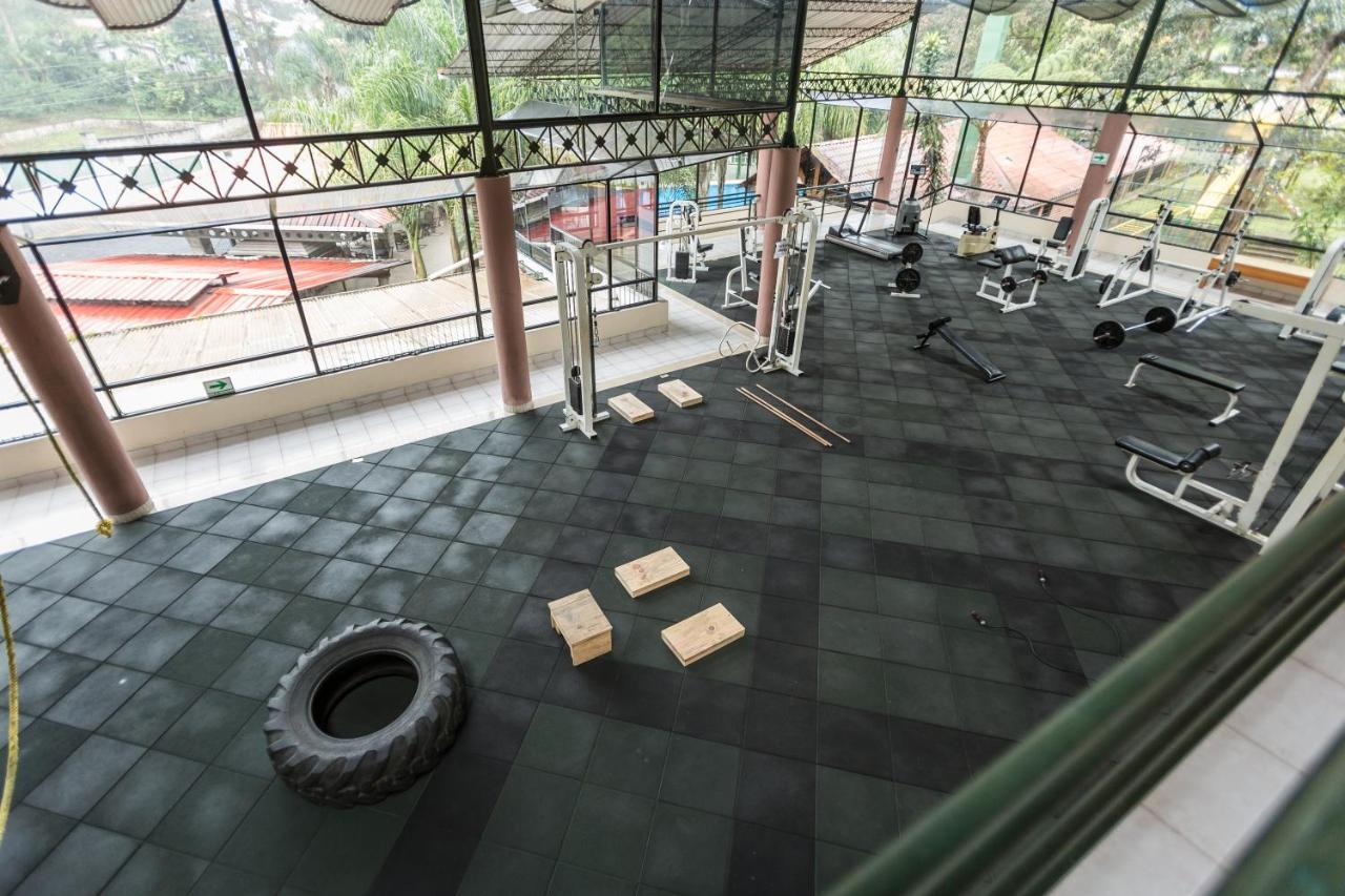 Park Hotel Santa Cruz Verapaz エクステリア 写真