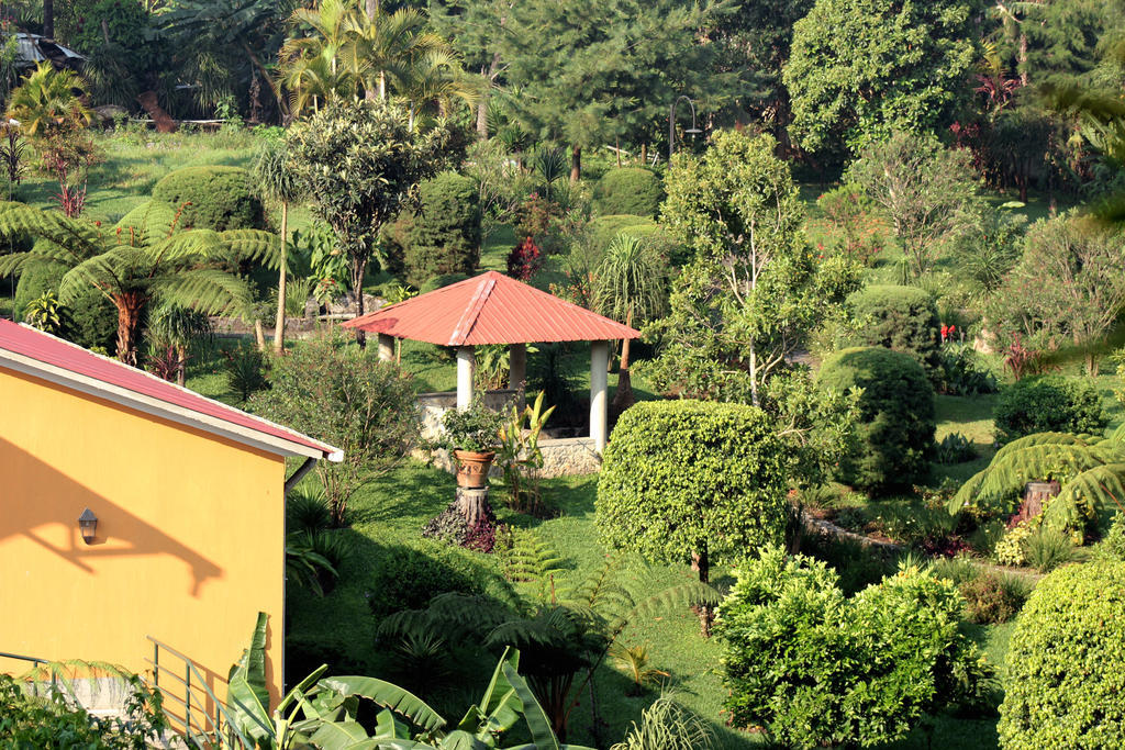 Park Hotel Santa Cruz Verapaz エクステリア 写真