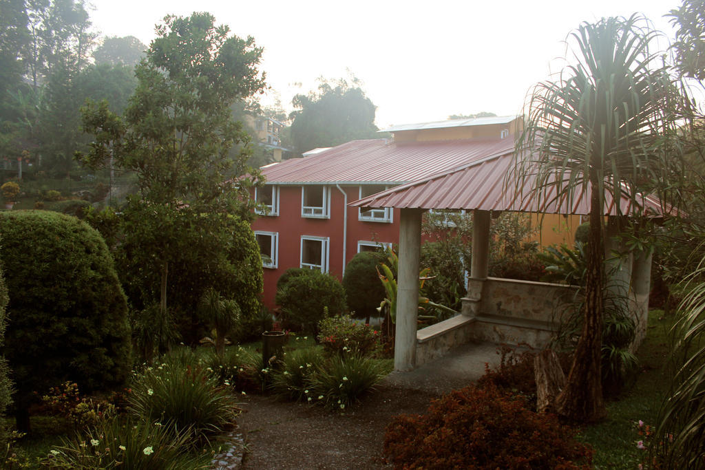 Park Hotel Santa Cruz Verapaz エクステリア 写真